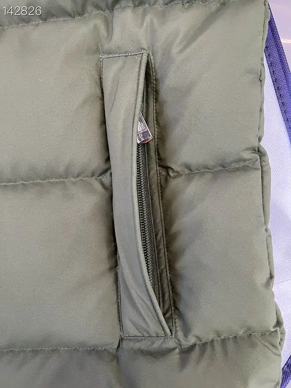 Moncler sz1-5 26yr202 (24)